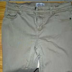 Jordache Girls  Beige Skinny Jeans Size 18